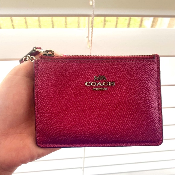 Coach Handbags - Coach Key Chain Wallet
